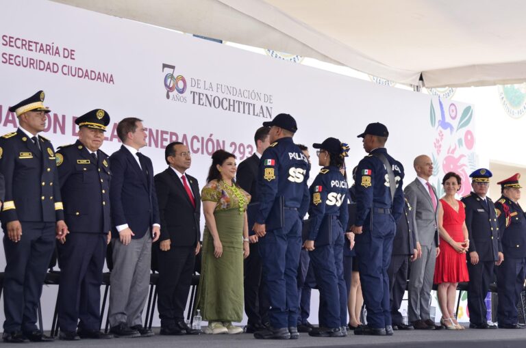 Policías de CDMX recibirán clases de inglés rumbo al Mundial 2026