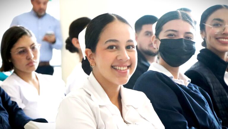 🩺 Enfermería: Pilar clave para mantener alta la esperanza de vida en Baja California Sur