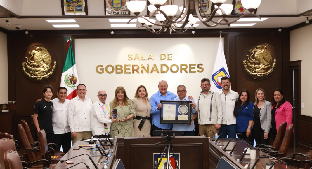 Gobernador de BCS refuerza alianza con CONCANACO SERVYTUR