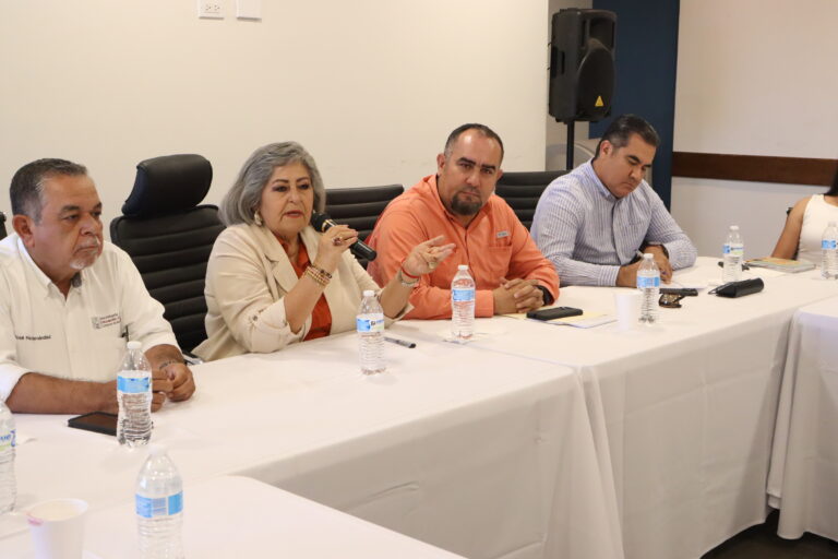 SEP y SNTE instalan mesas técnicas para regularizar y horas docentes en Baja California Sur