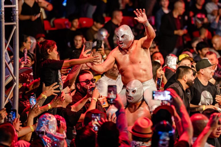 Despedida triunfal del Hijo del Santo en Tijuana ante un lleno total