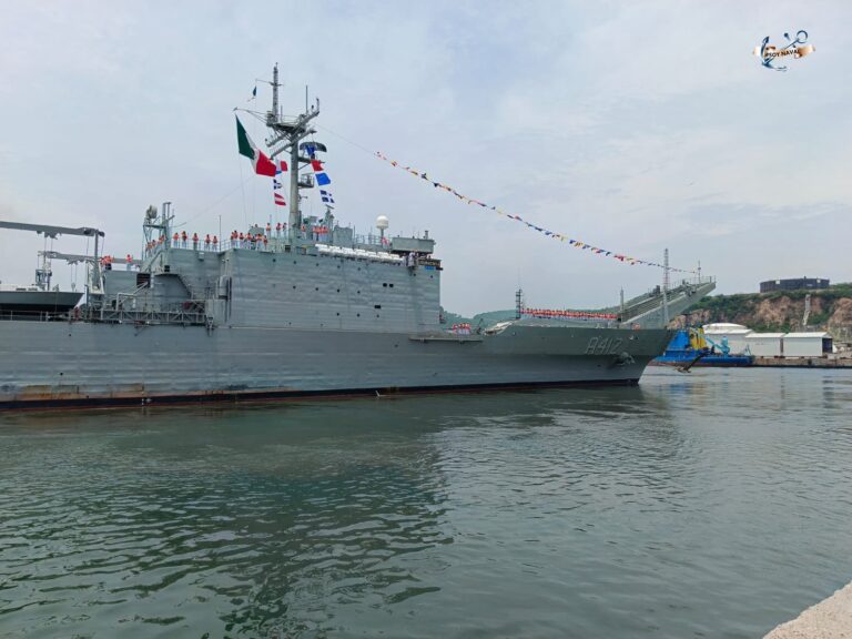 Buque Usumacinta releva al Cuauhtémoc tras accidente