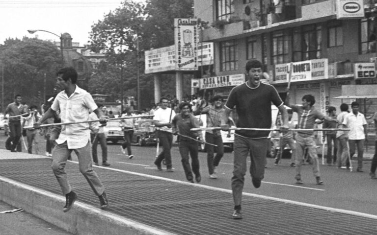 A 54 años del ‘Halconazo’, marchan por justicia y memoria