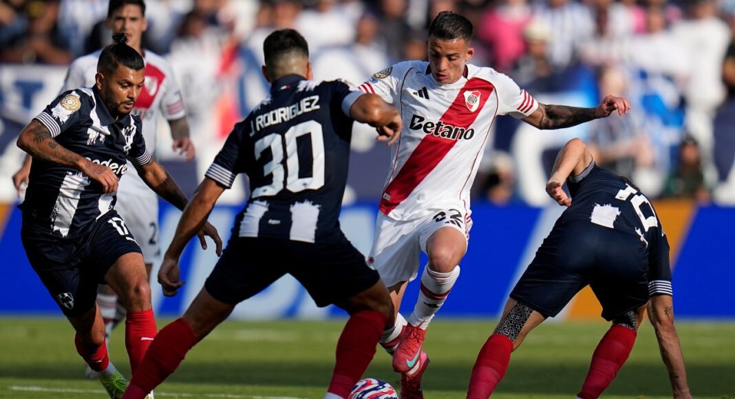 Monterrey y River empatan sin goles en duelo de alta tensión en el Rose Bowl