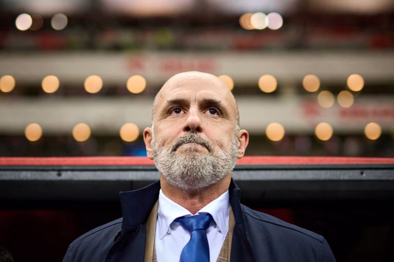 Michal Probierz renuncia como seleccionador de Polonia