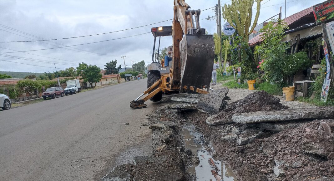 SICT intensifica labores en carreteras dañadas por huracán