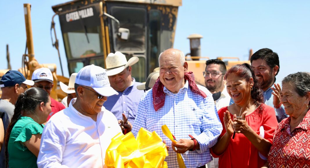 Entrega gobernador de BCS obras y apoyos al campo en Comondú