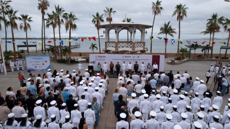 Reconocen en Baja California Sur la labor de la Marina Nacional