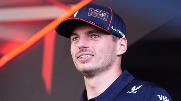 Max Verstappen confirma que seguirá con Red Bull en 2026