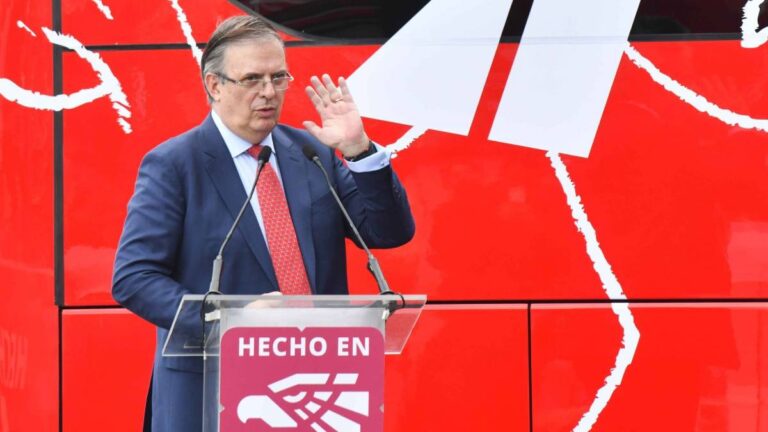 Ebrard busca diálogo con EU por arancel al cobre y cuota al jitomate