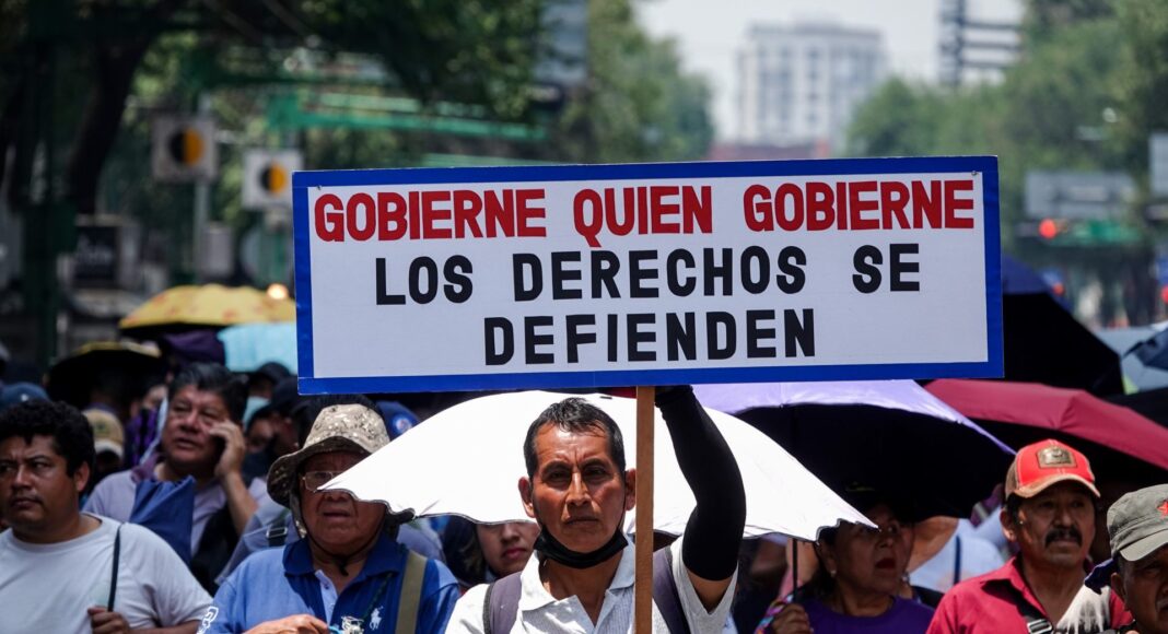 SEP publica aumento salarial del 10% para personal docente