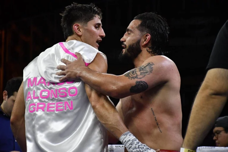 Marco Verde gana su segunda pelea profesional en México