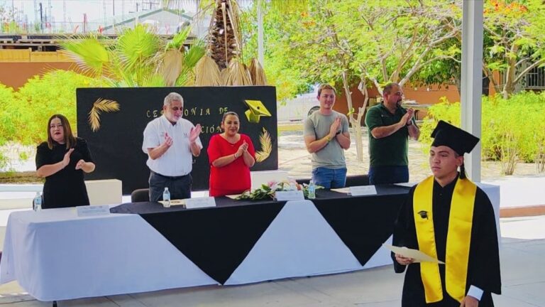 Preparan a jóvenes con discapacidad del CAM 13 para incursionar al ámbito laboral