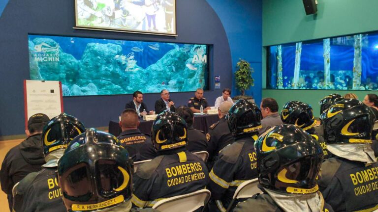 Bomberos de CDMX se capacitarán para rescatar fauna silvestre