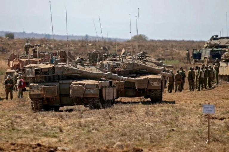 Ex jefes del Mosad piden a Trump frenar guerra en Gaza