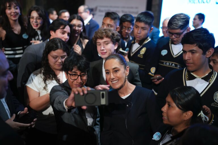 Sheinbaum anuncia creación del Bachillerato Nacional