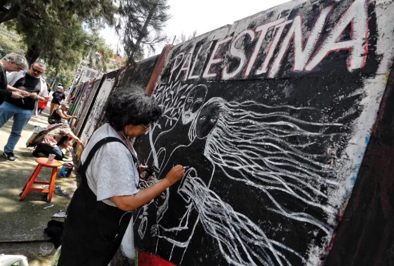 Artistas pintan por Palestina: una protesta contra el genocidio