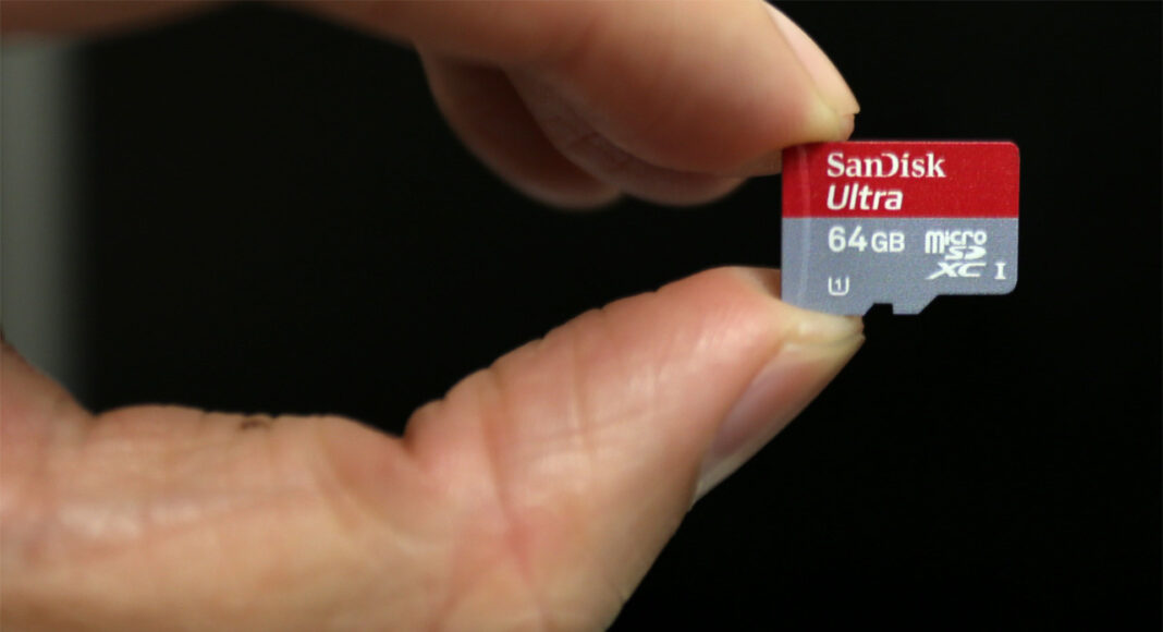 Adiós a las microSD en celulares: ¿por qué quedaron en el pasado?