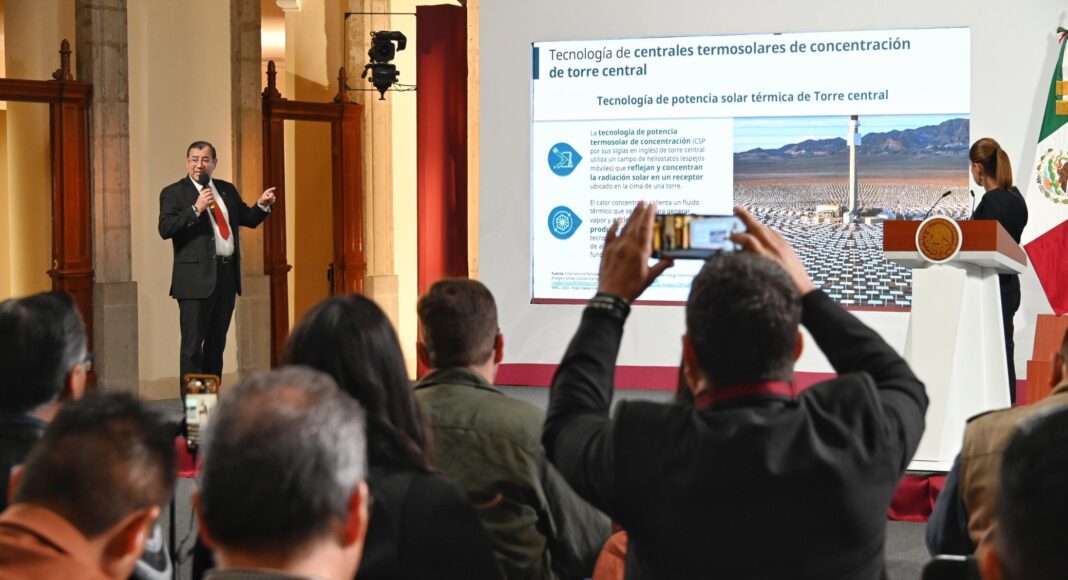 México construirá dos centrales termosolares con inversión de 800 mdd