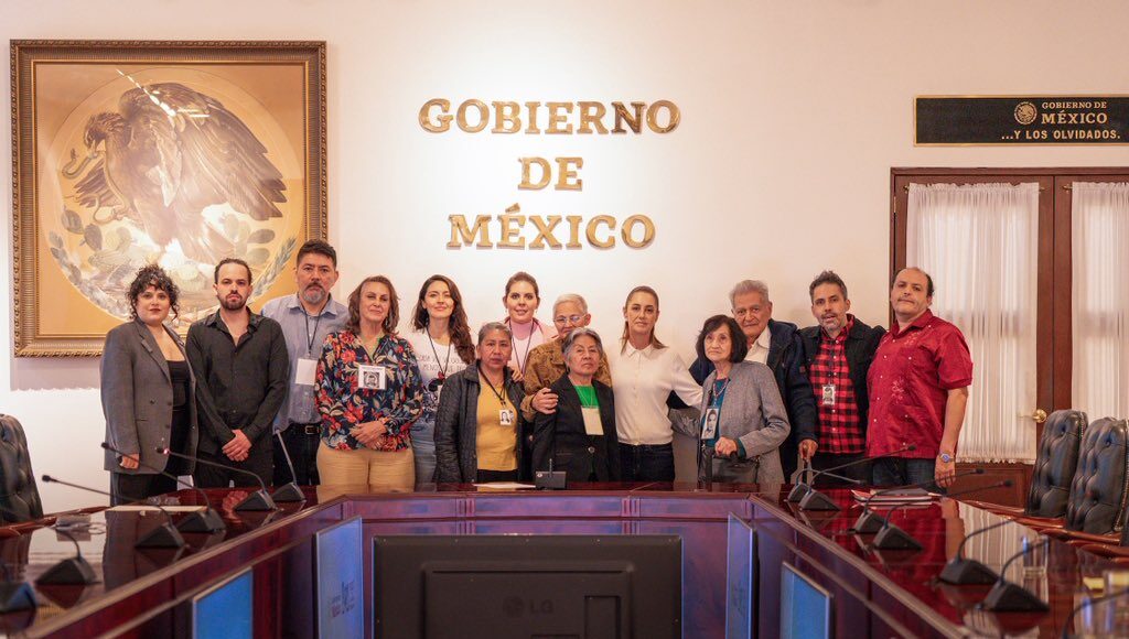 Sheinbaum recibe al Comité Eureka en Palacio Nacional