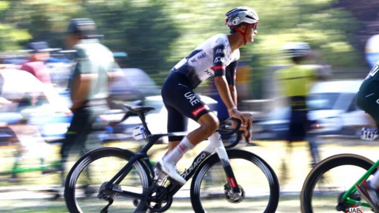 Isaac del Toro remonta en la Vuelta a Burgos y se coloca tercero