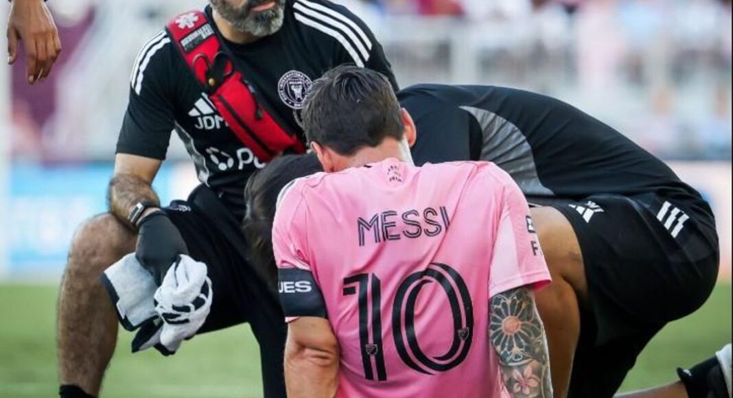 Messi sufre lesión leve en la pierna derecha