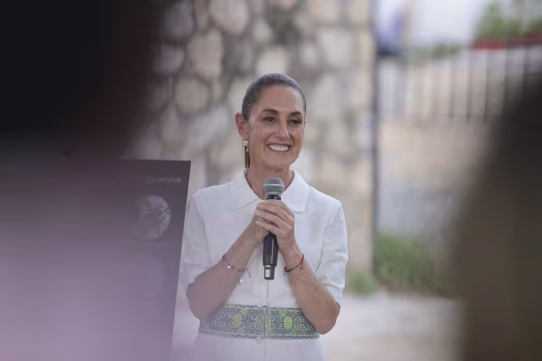 Sheinbaum inicia difusión de mensajes rumbo a su primer informe