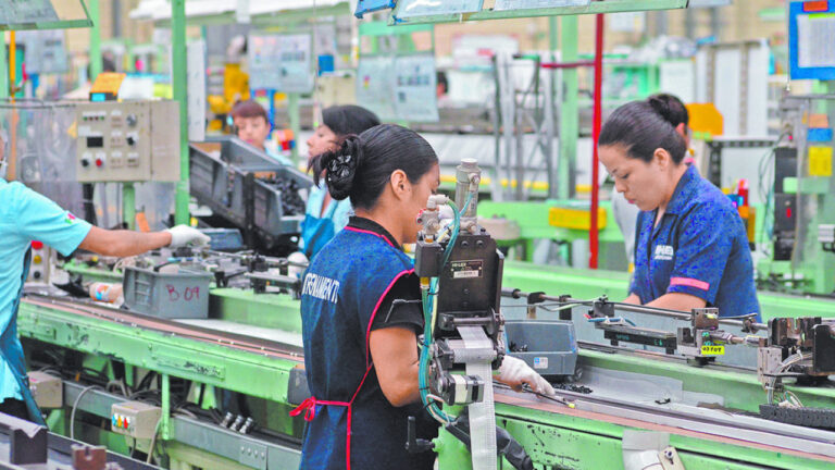 Cancelan permisos de 171 empresas del programa IMMEX