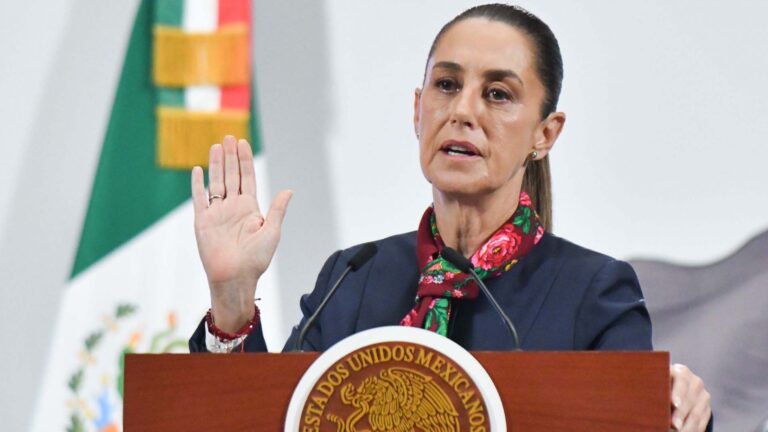 Sheinbaum reconoce a Marina; aclaran caso de capitán fallecido