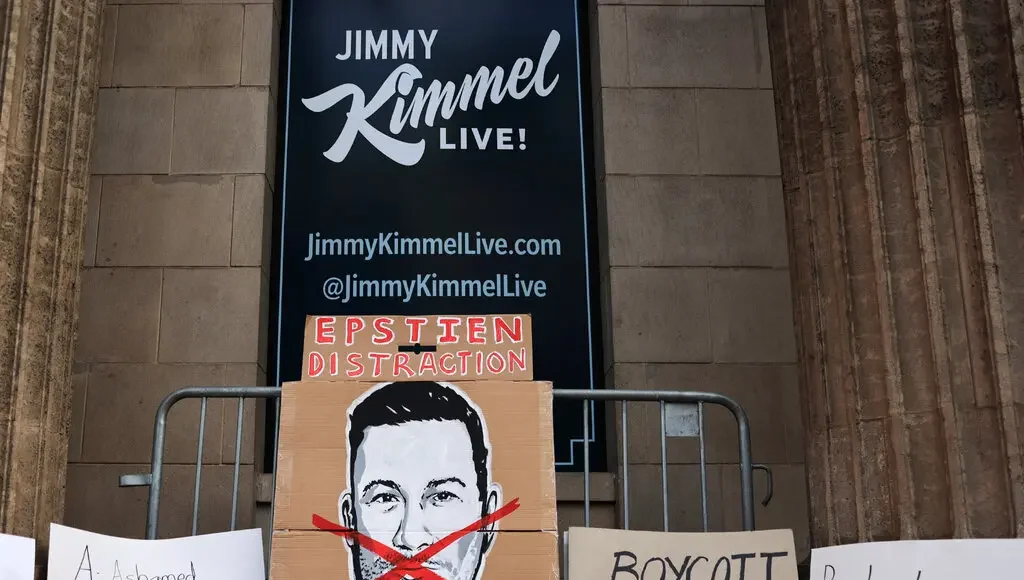 Hollywood protesta suspensión de Jimmy Kimmel