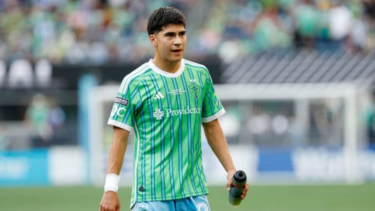 Obed Vargas, el mediocampista mexicano que brilla en Seattle Sounders