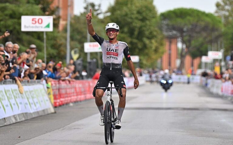 Isaac del Toro conquista el Giro Della Toscana