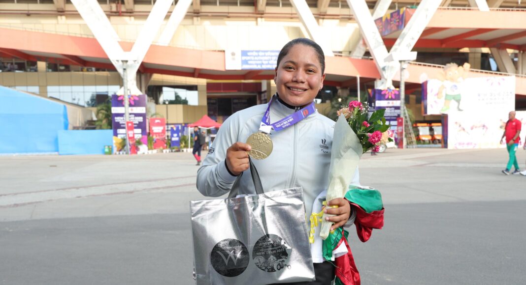 Osiris Machado conquista oro y récord mundial en lanzamiento de disco