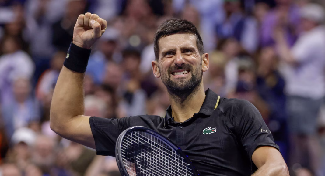 Djokovic avanza a cuartos en el US Open pese a molestias físicas