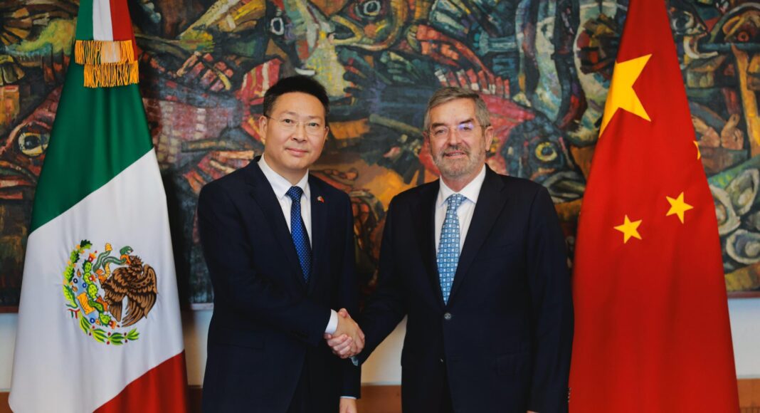 México y China mantienen diálogo tras anuncio de aranceles