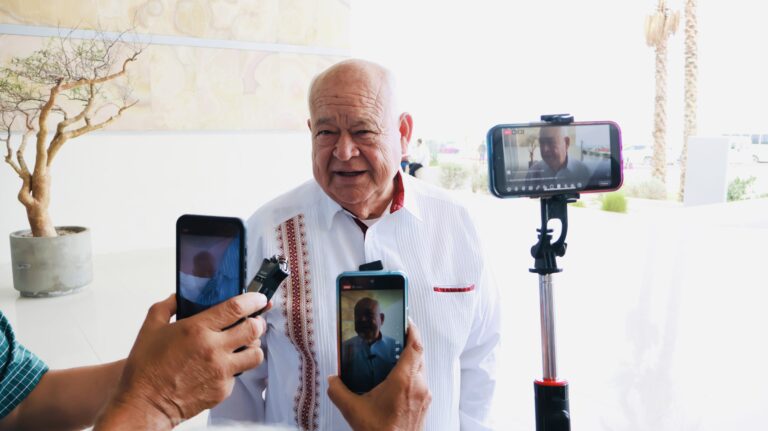 Anuncian construcción de dos plantas termosolares en Baja California Sur