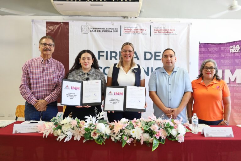 Firman convenio ICATEBCS e IMM de La Paz para capacitar a mujeres