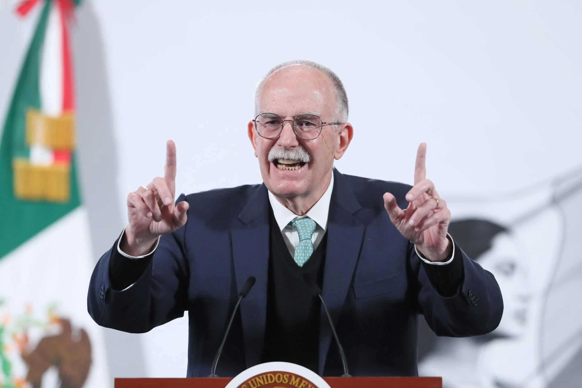 1 México busca reabrir exportación de ganado tras plaga del gusano barrenador