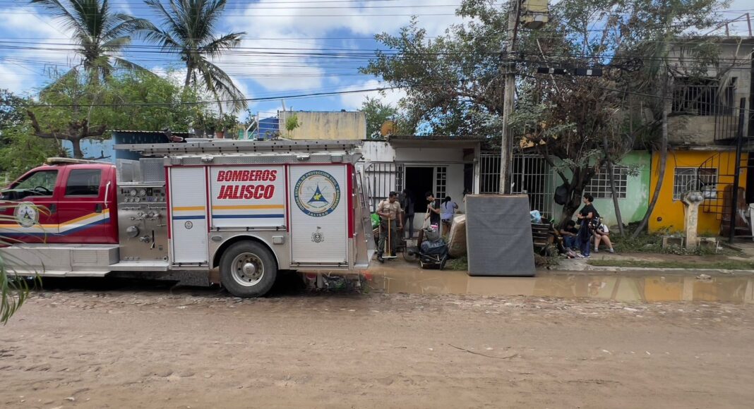 Más de 700 viviendas afectadas por lluvias en Puerto Vallarta