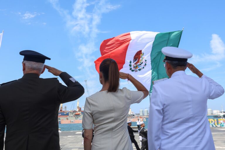 Sheinbaum conmemora aniversario 204 de la Armada de México