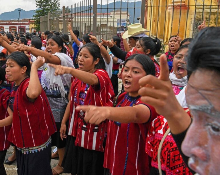 Protestas en 13 estados por el 2 de octubre