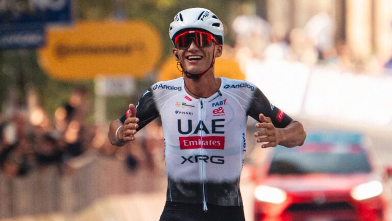 Isaac del Toro, tercer mejor ciclista del mundo