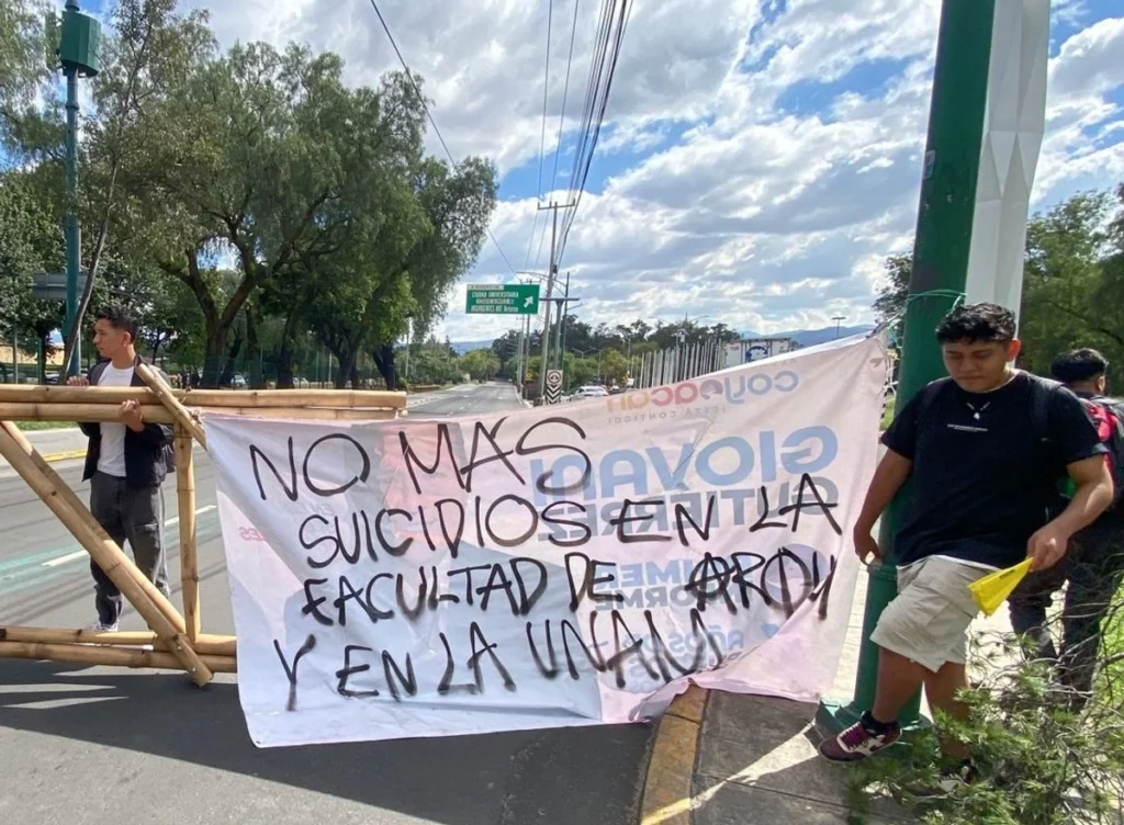 Paro en Contaduría de la UNAM desata conflicto estudiantil 1 Paro en Contaduría de la UNAM desata conflicto estudiantil
