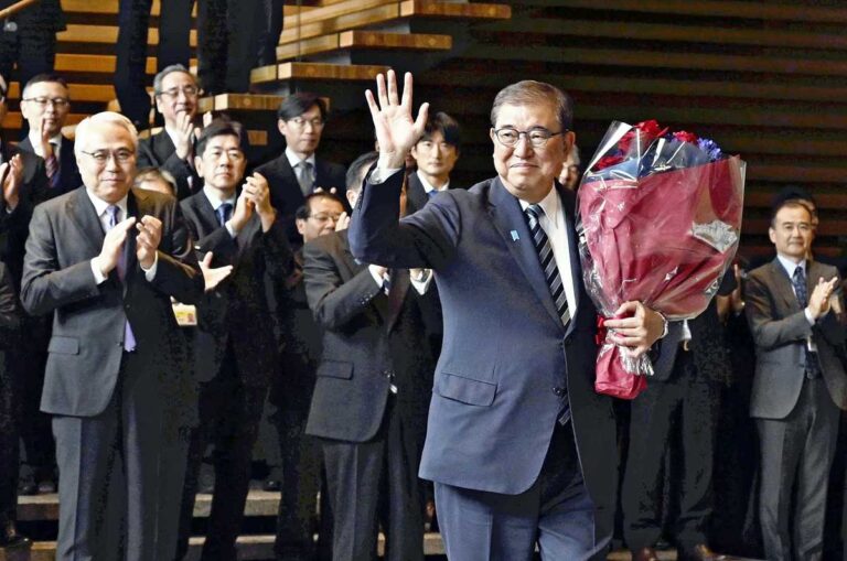 Renuncia el primer ministro de Japón, Shigeru Ishiba
