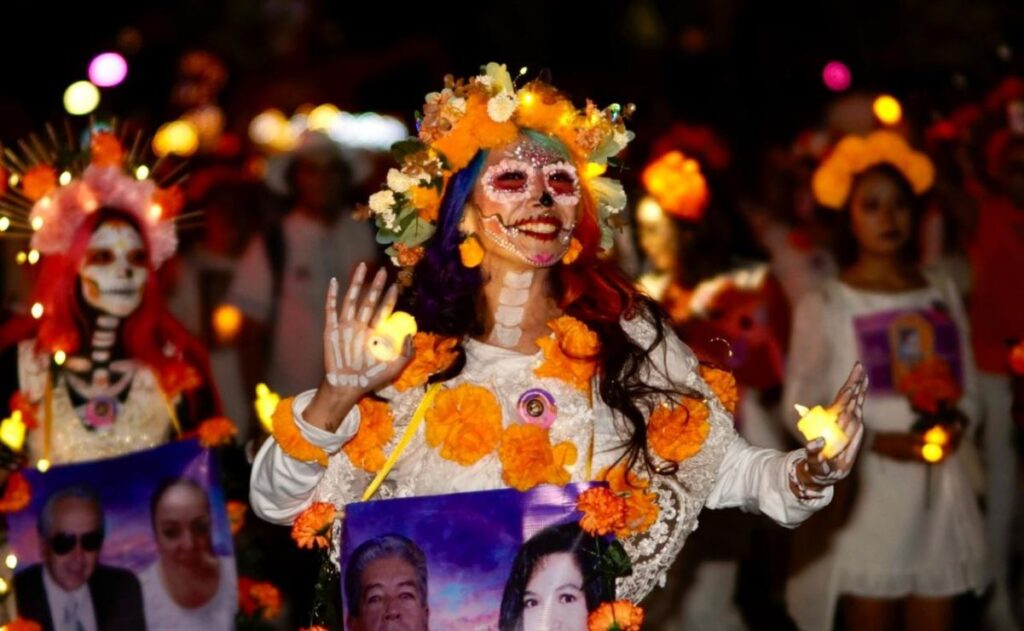Mega Procesión de Catrinas 2025 en Paseo de la Reforma 3 Mega Procesión de Catrinas 2025 en Paseo de la Reforma