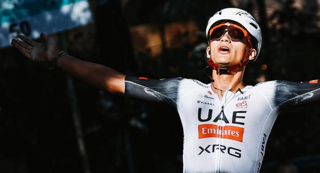 Isaac del Toro hace historia al ganar el Gran Piamonte