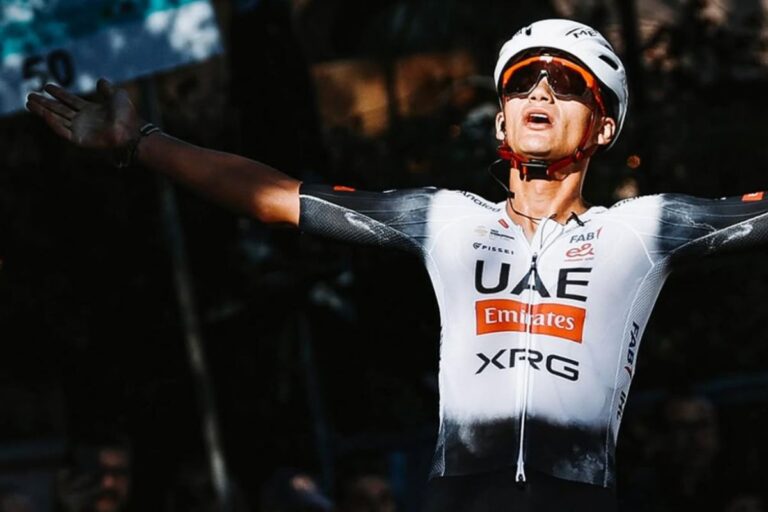 Isaac del Toro hace historia al ganar el Gran Piamonte