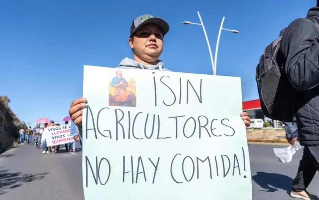 Gobierno y productores de maíz alcanzan acuerdo para levantar bloqueos 2 Gobierno y productores de maíz alcanzan acuerdo para levantar bloqueos