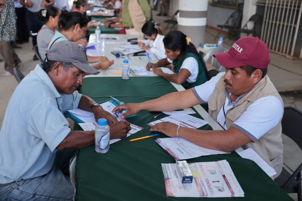 Sheinbaum promete obras y apoyos tras inundaciones en Veracruz y Puebla 1 Sheinbaum promete obras y apoyos tras inundaciones en Veracruz y Puebla