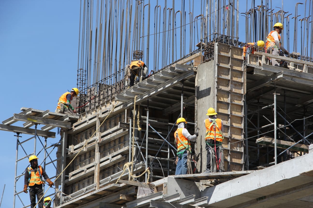 23 Gobierno impulsará la construcción para reactivar la economía